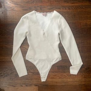 Tailored - rebecca taylor v-neck bodysuit